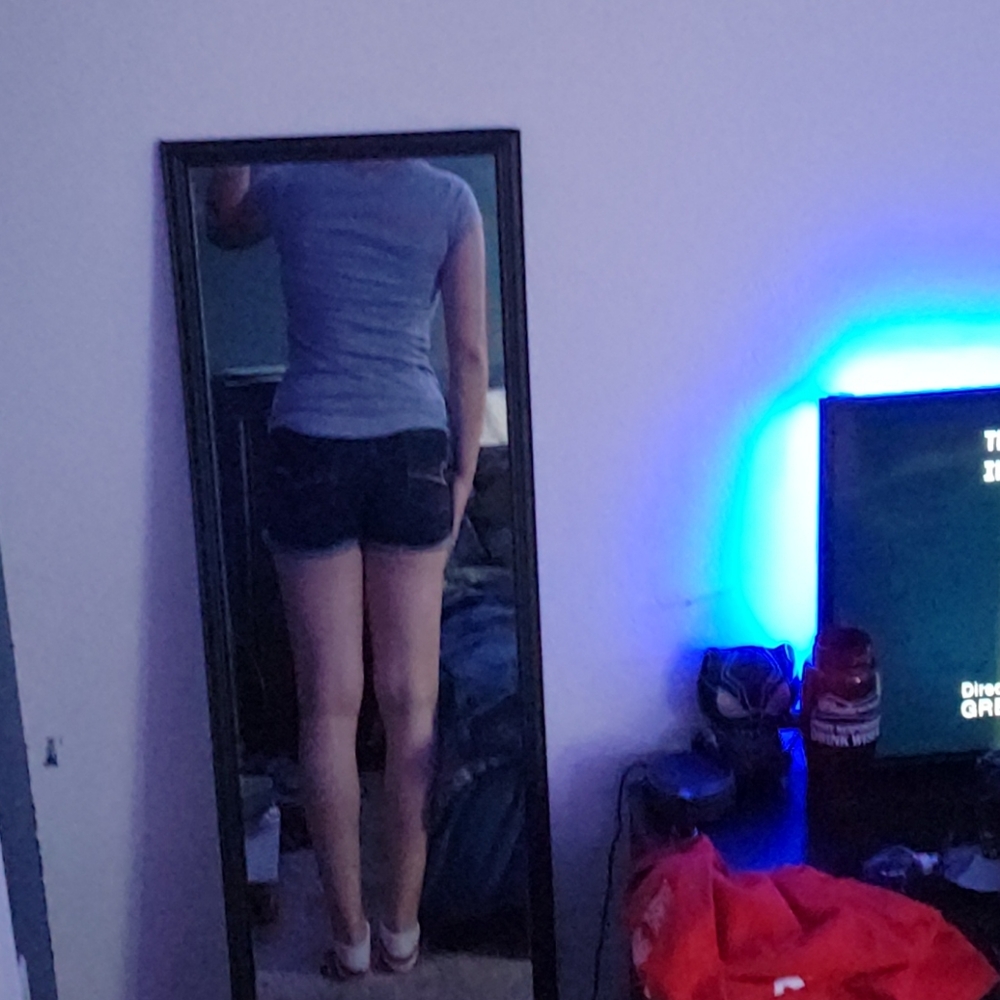 Basic tee - Picture 2 of 3